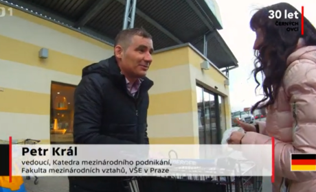 Comparing food and drug prices: The Head of the Department, Petr Král, in the Czech Television