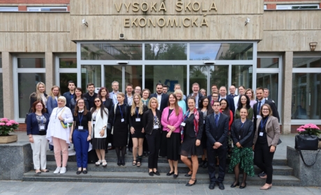 Úspěšné konání mezinárodní konference CEECBE 2025 a „Save the Date“ 2026