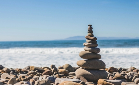 Registrujte se nyní: Zážitkový Workshop Udržitelné pracovní a studijní prostředí (pod záštitou VŠE Eco Týmu) K leadership dovednostem a mentálnímu zdraví s humorem a provokativními technikami